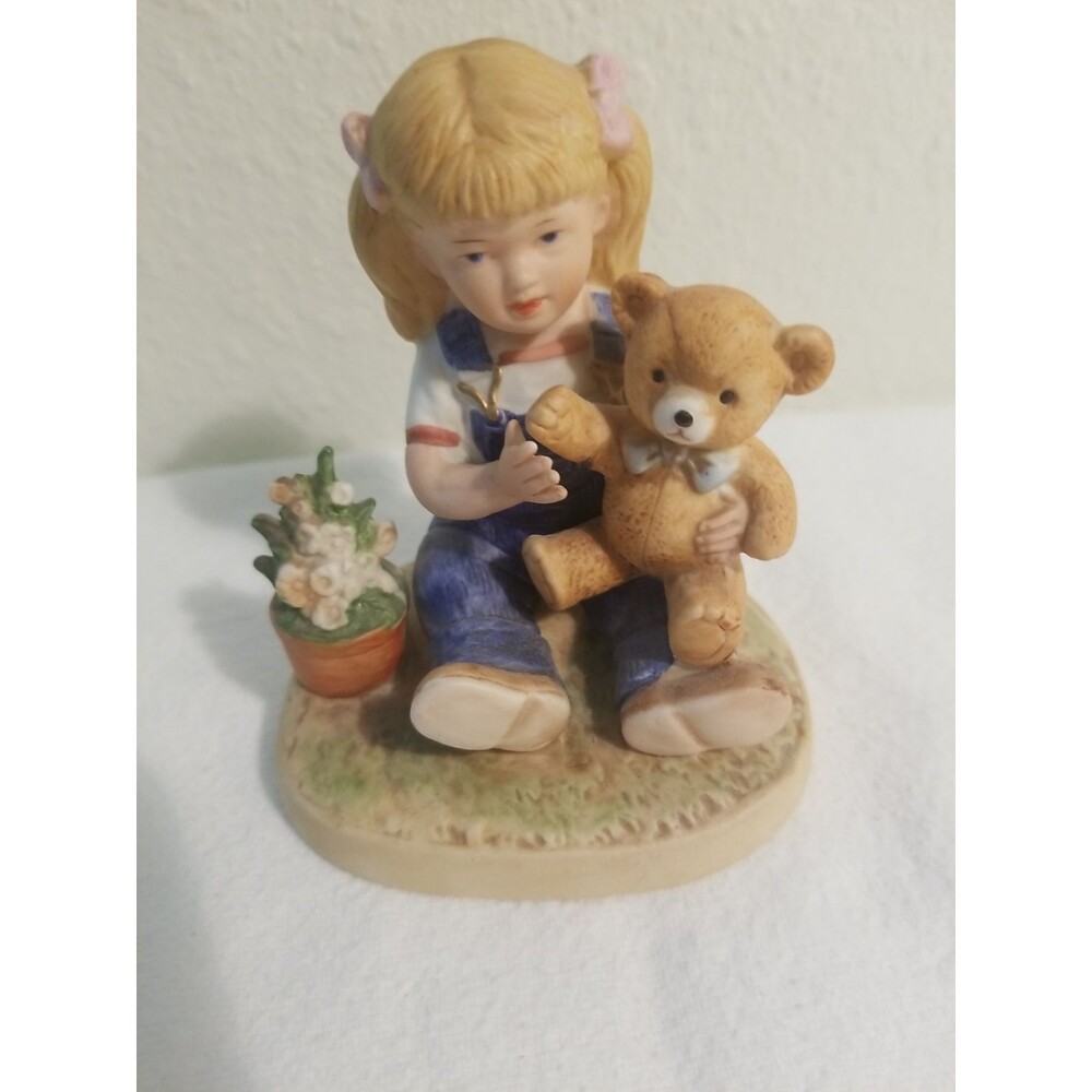 Vintage homco Demin days farm girl figure